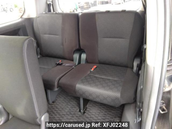 Used 2009 AT toyota noah ZRR70W Image[15]
