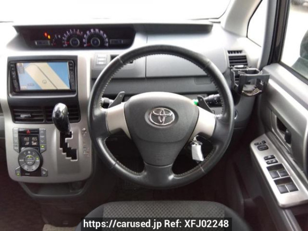 Used 2009 AT toyota noah ZRR70W Image[18]