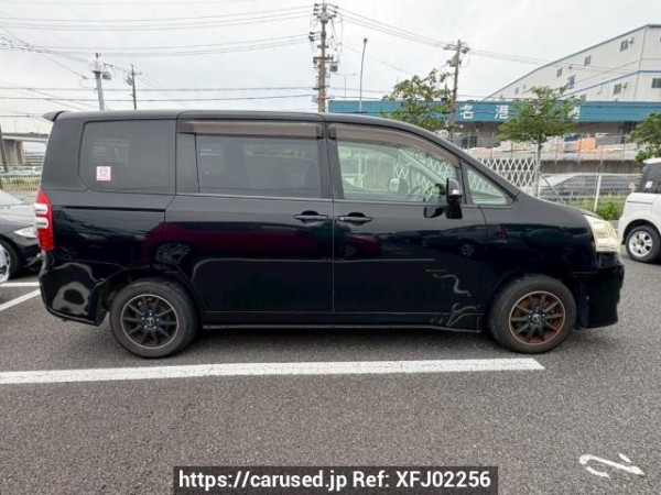 Used 2010 AT toyota noah ZRR70G Image[7]