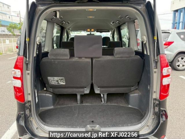 Used 2010 AT toyota noah ZRR70G Image[8]
