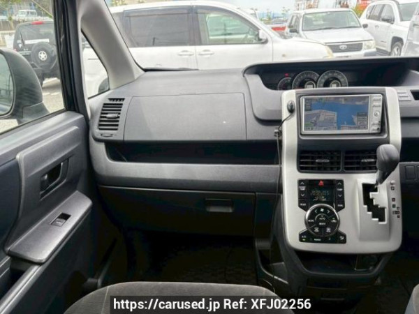Used 2010 AT toyota noah ZRR70G Image[20]