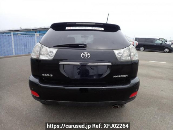 Used 2005 AT toyota harrier ACU30W Image[4]