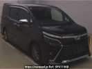 Toyota Voxy ZRR80W
