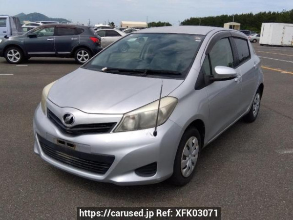 Used 2013 AT toyota vitz KSP130 Image[2]