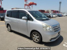 Toyota Noah ZRR70G