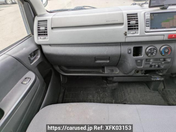 Used 2006 AT toyota hiace-van KDH205V Image[16]