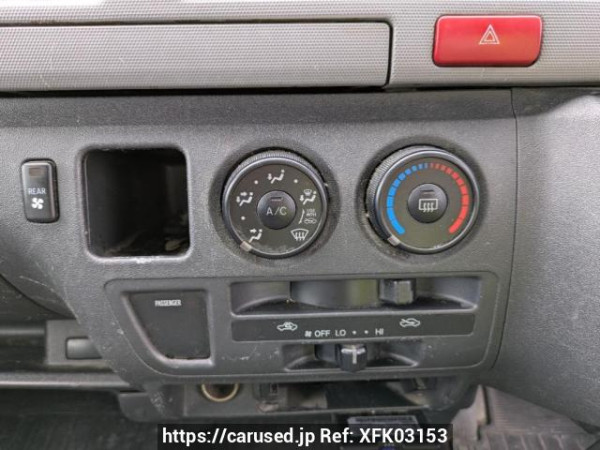 Used 2006 AT toyota hiace-van KDH205V Image[22]