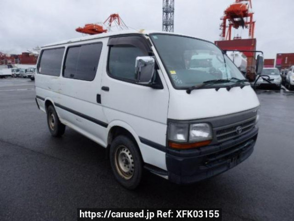 Used 2003 AT toyota regiusace-van TRH112V Image[0]