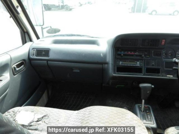 Used 2003 AT toyota regiusace-van TRH112V Image[14]