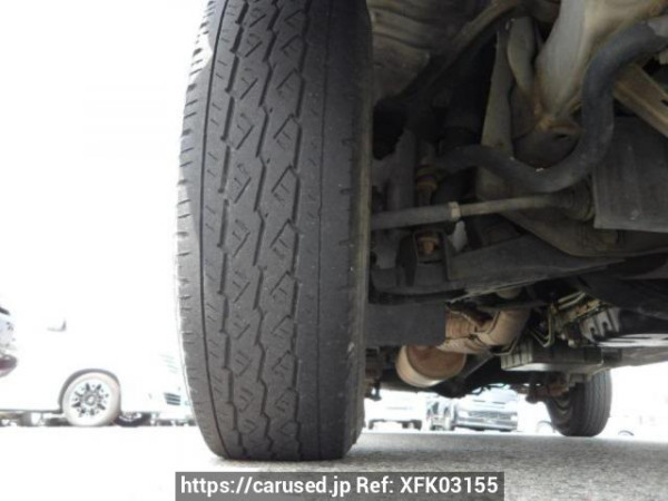 Used 2003 AT toyota regiusace-van TRH112V Image[24]