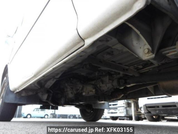 Used 2003 AT toyota regiusace-van TRH112V Image[31]