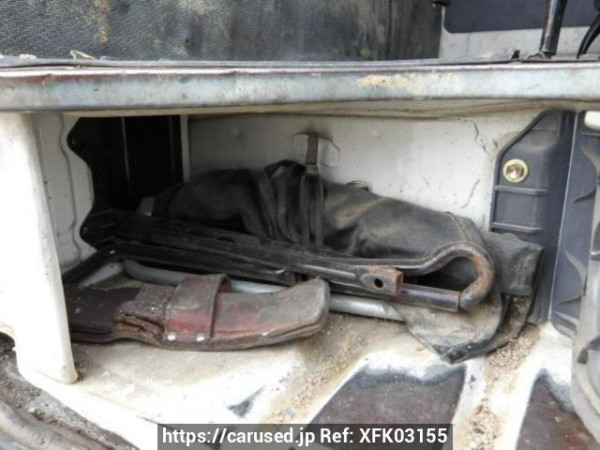 Used 2003 AT toyota regiusace-van TRH112V Image[35]