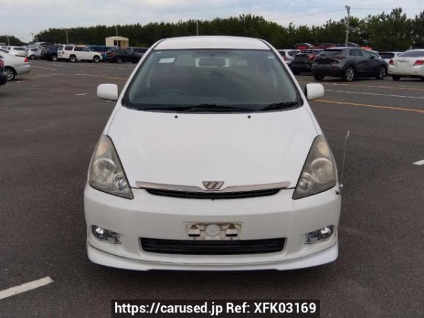 Used 2004 AT toyota wish ZNE10G Image[1]
