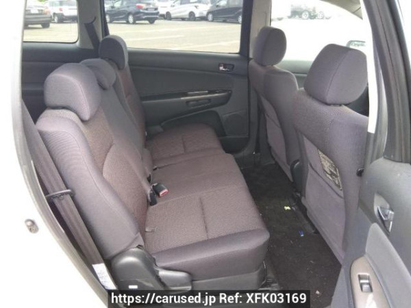 Used 2004 AT toyota wish ZNE10G Image[14]