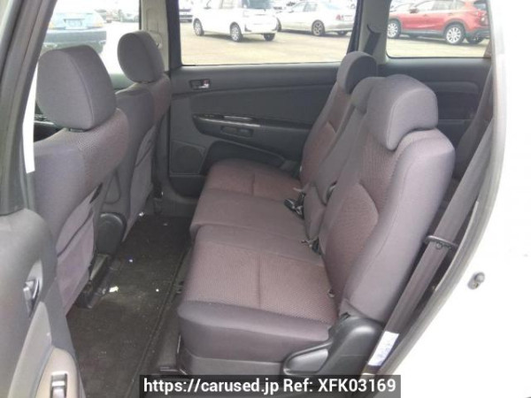 Used 2004 AT toyota wish ZNE10G Image[15]
