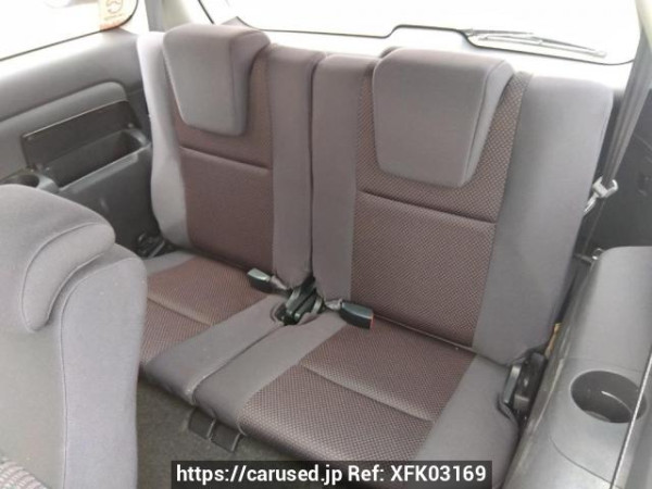Used 2004 AT toyota wish ZNE10G Image[16]