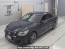 Toyota Crown Hybrid AWS210
