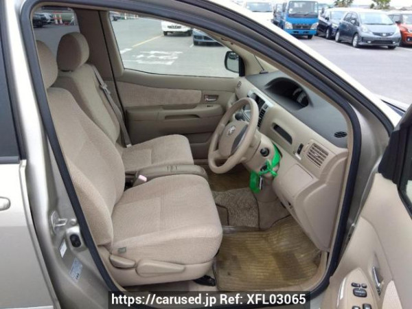 Used 2004 AT toyota raum NCZ20 Image[13]