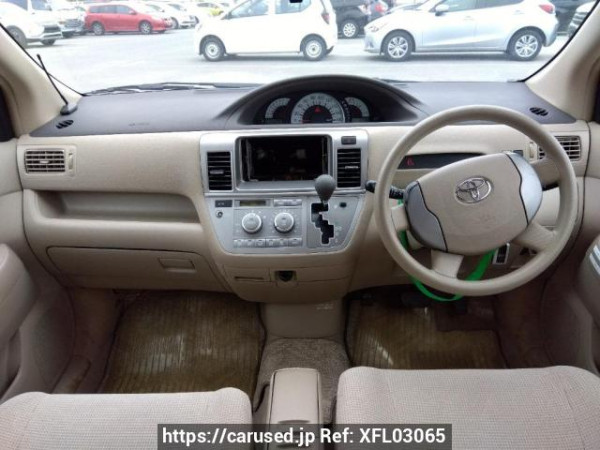 Used 2004 AT toyota raum NCZ20 Image[17]