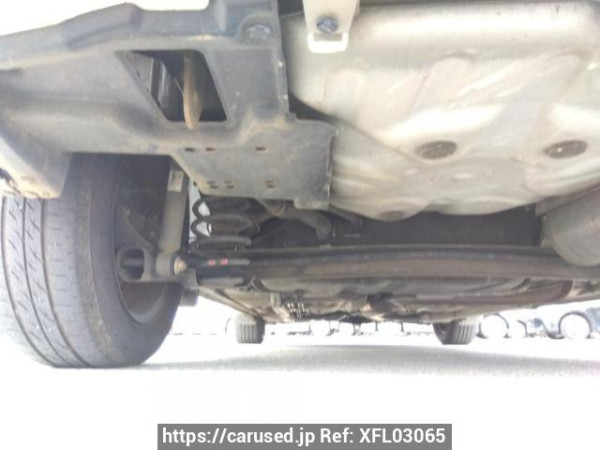 Used 2004 AT toyota raum NCZ20 Image[34]