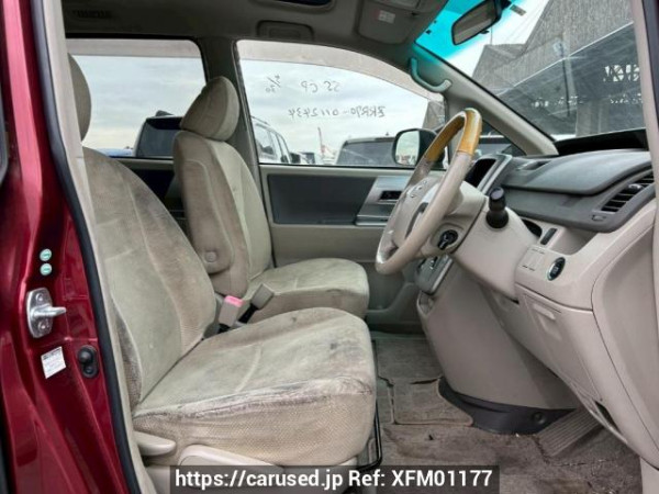 Used 2008 AT toyota noah ZRR70G Image[12]