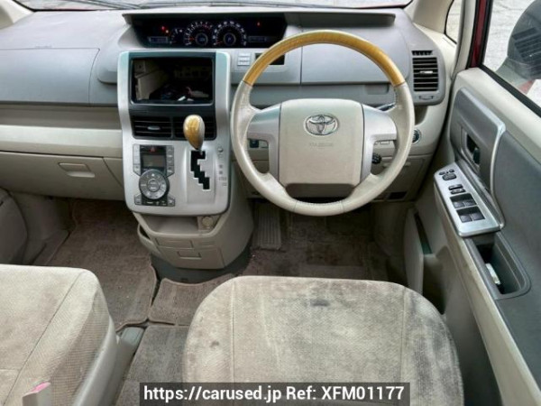 Used 2008 AT toyota noah ZRR70G Image[21]
