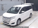 Toyota Noah ZRR80Gカイ