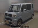 Toyota Pixis Mega LA700A