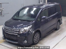 Toyota Noah ZRR85W
