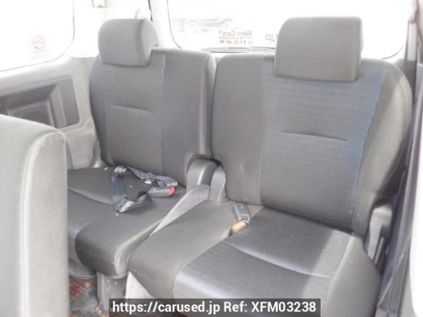 Used 2010 AT toyota voxy ZRR70W Image[16]