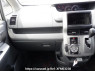 Used 2010 AT toyota voxy ZRR70W Image[18]