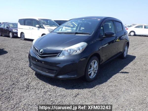 Used 2014 AT toyota vitz KSP130 Image[2]