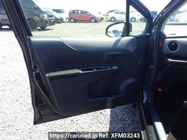 Used 2014 AT toyota vitz KSP130 Image[16]