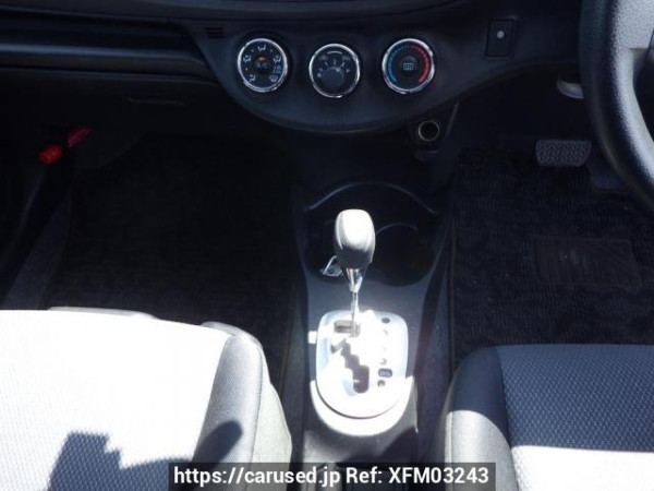 Used 2014 AT toyota vitz KSP130 Image[30]