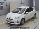Toyota Aqua NHP10
