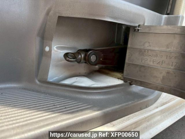 Used 1999 AT toyota townace-noah SR40G Image[46]