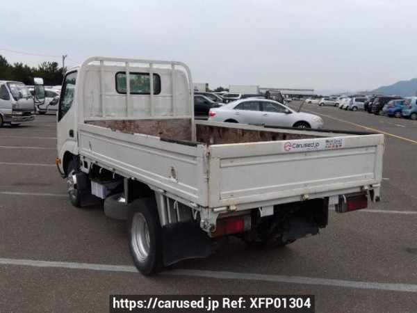Used 2010 MT toyota dyna-truck XZU304 Image[4]