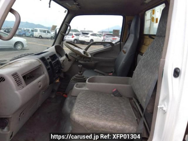 Used 2010 MT toyota dyna-truck XZU304 Image[12]