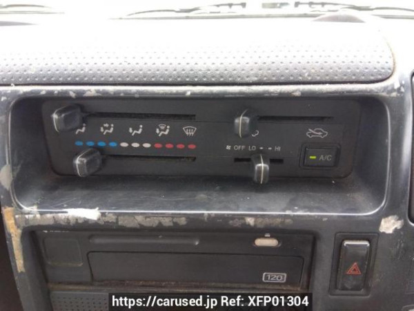 Used 2010 MT toyota dyna-truck XZU304 Image[20]