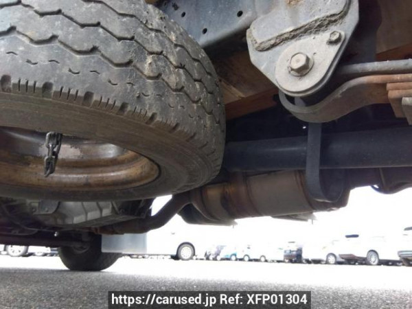 Used 2010 MT toyota dyna-truck XZU304 Image[32]