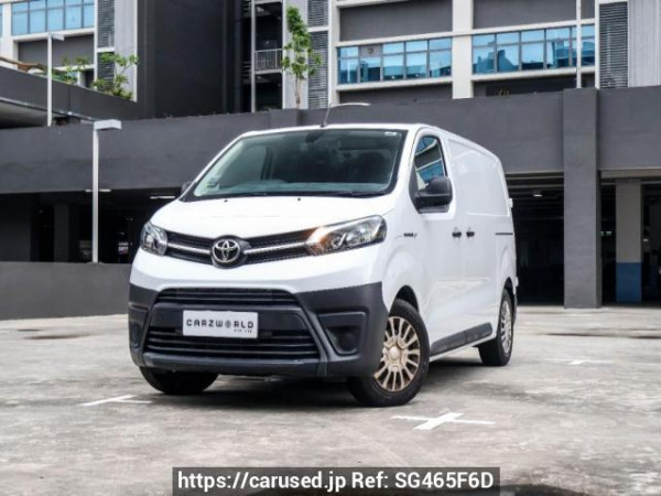 Used 2022 AT toyota toyota-others null Image[0]