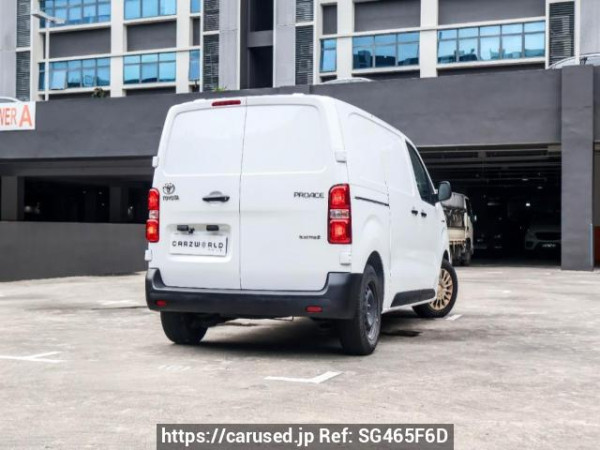 Used 2022 AT toyota toyota-others null Image[4]