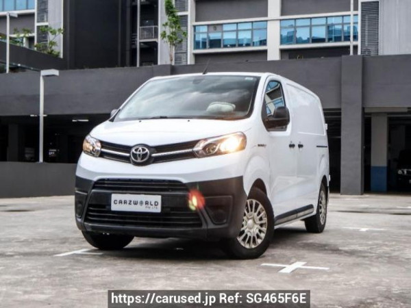 Used 2022 AT toyota toyota-others null Image[0]