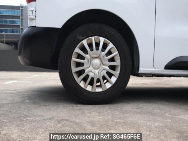 Used 2022 AT toyota toyota-others null Image[20]