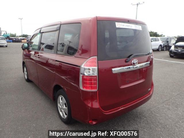 Used 2007 AT toyota noah ZRR70G Image[3]