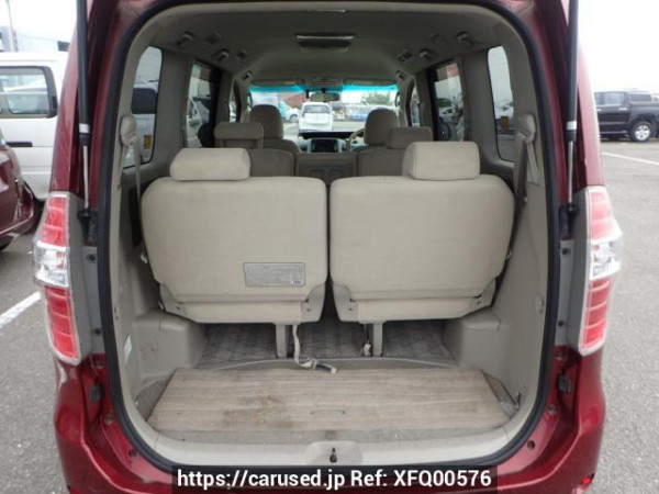 Used 2007 AT toyota noah ZRR70G Image[6]