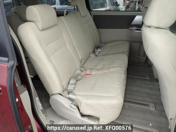 Used 2007 AT toyota noah ZRR70G Image[11]