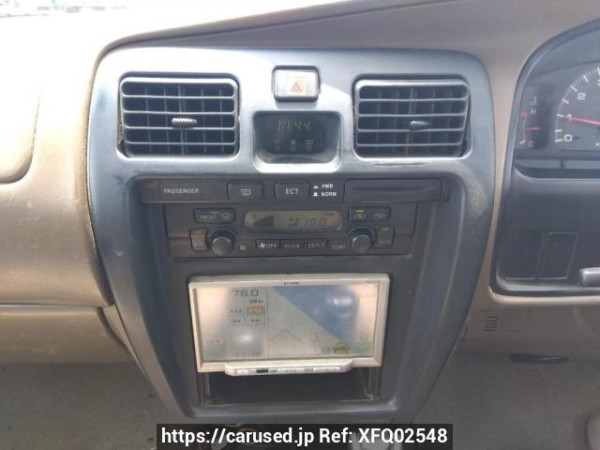 Used 2002 AT toyota hilux-surf RZN185W Image[21]
