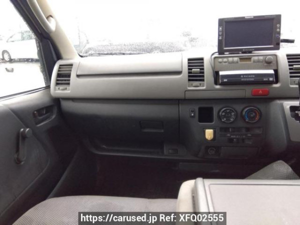 Used 2005 AT toyota hiace-van TRH200V Image[16]