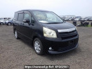 Toyota Noah ZRR70W